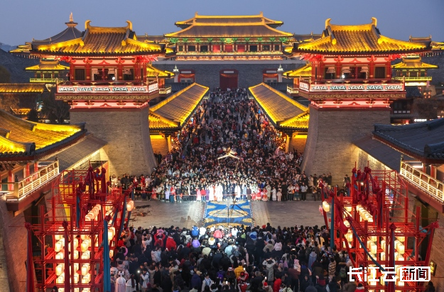 2026襄阳春节文旅活动启幕：千年古城焕新“年味江湖”